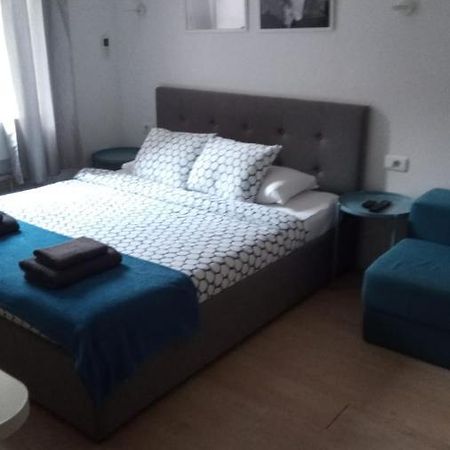 Apartments Simple Teslina Zagreb Luaran gambar