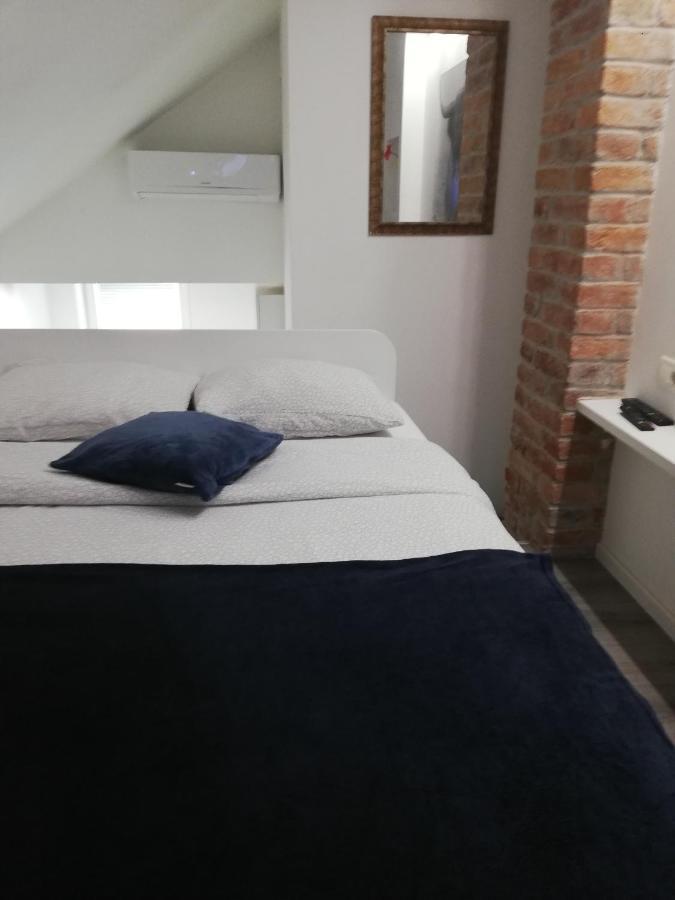 Apartments Simple Teslina Zagreb Luaran gambar