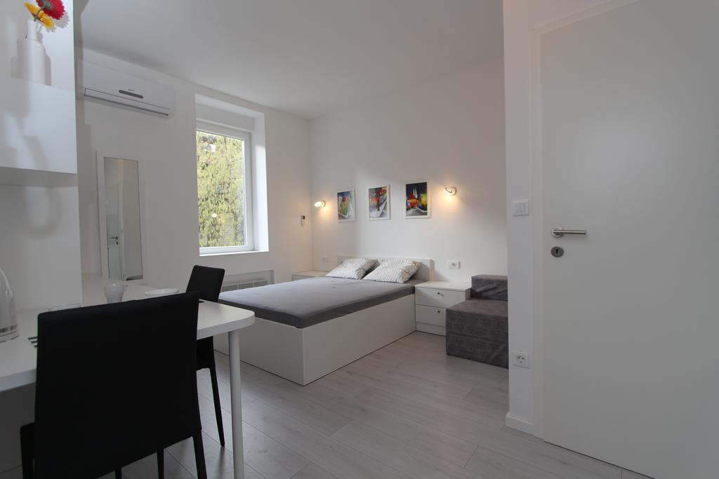 Apartments Simple Teslina Zagreb Luaran gambar