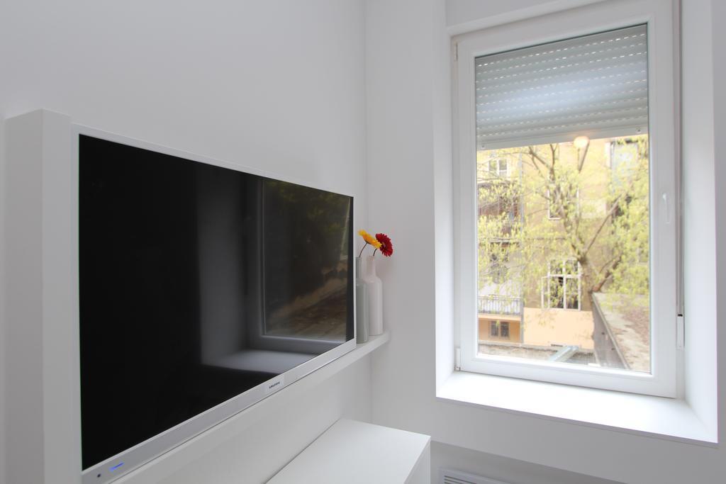 Apartments Simple Teslina Zagreb Luaran gambar